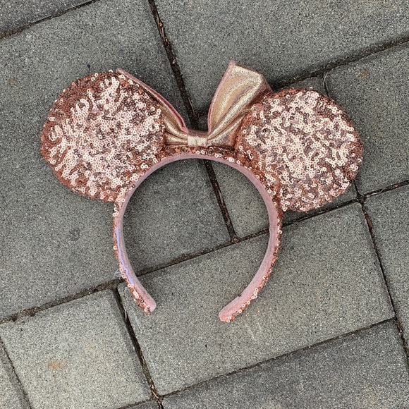 Disney parks Minnie Mouse Ear Headband - Picture 2 of 2